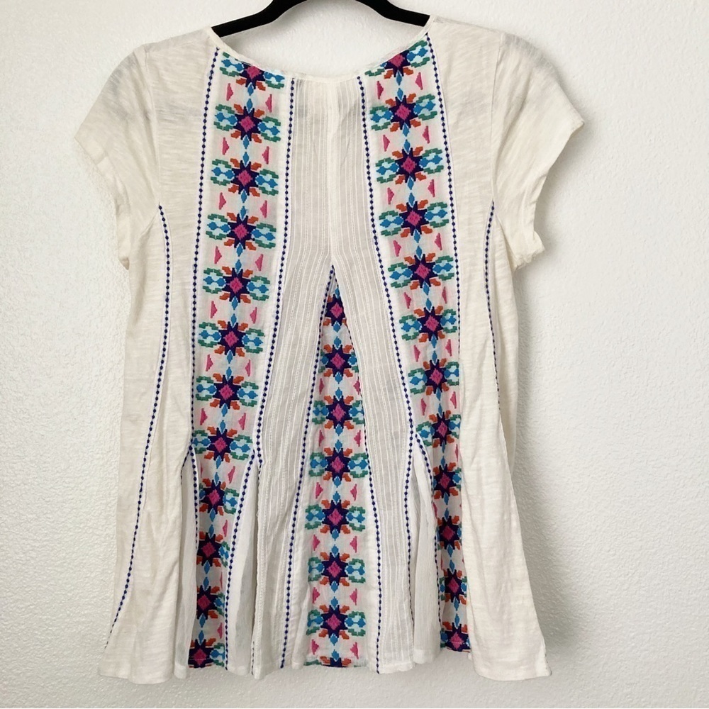 Akemi + Kin Embroidered Blouse | Size S - Picture 3 of 4